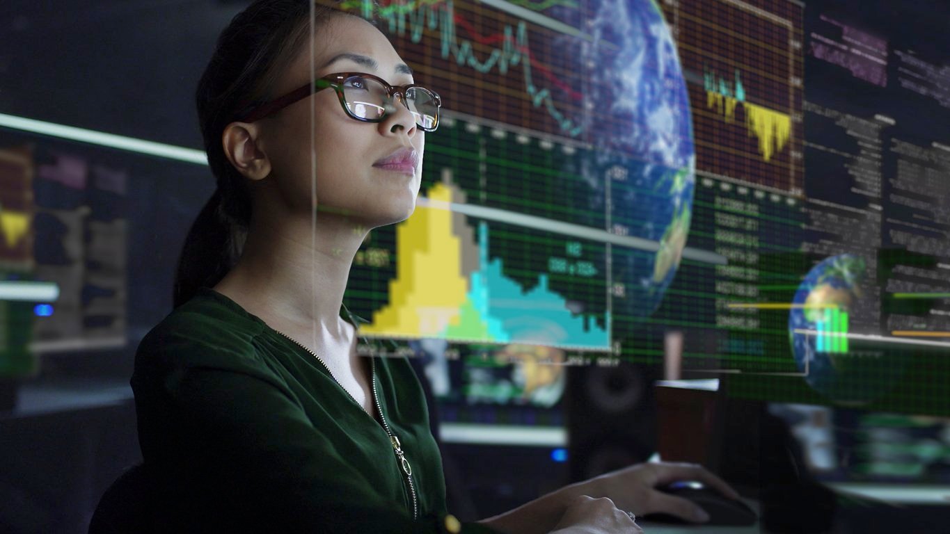 underwriter using predictive analytics for insurance